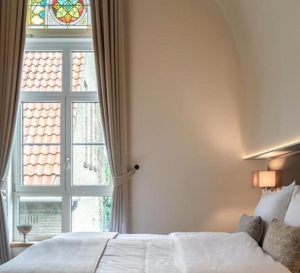 Номер Стандарт Вид на Сад, Kerkhotel Biervliet