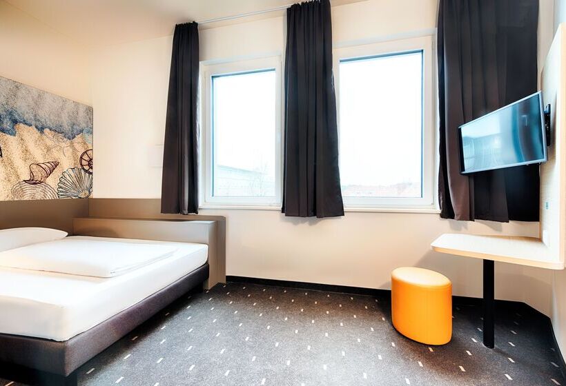 Номер Стандарт, B&b Hotel Emden