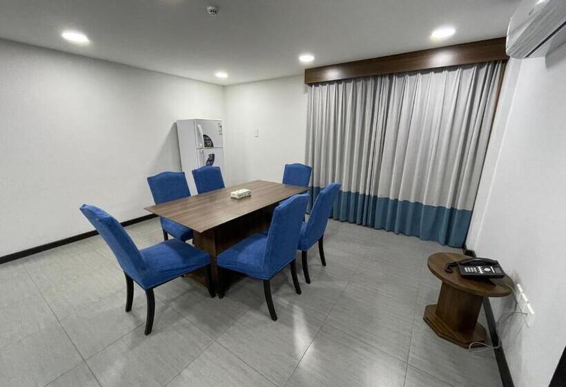 Апартаменты 2 Спальни, اطلالة الشرفة 1 للشقق المخدومة Terrace View 1