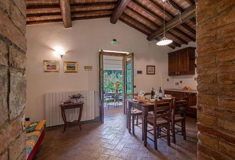 Апартаменты 1 Спальня с Террасой, Agriturismo Casavaiano