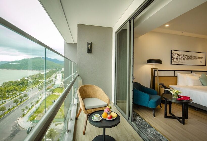 اتاق لوکس با چشم‌انداز دریا, Flc City Hotel Beach Quy Nhon