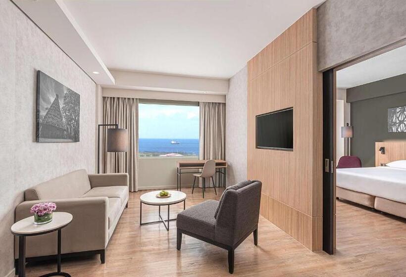 Полулюкс, Park Inn By Radisson Bacolod