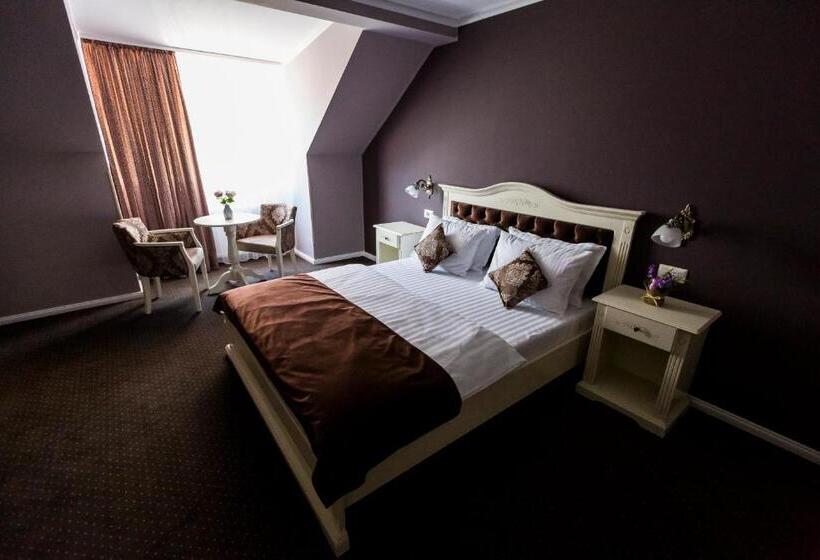 اتاق استاندارد, Royal Inn Busteni Adults Only
