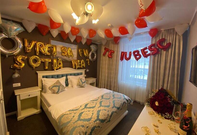 آپارتمان لوکس 1 خوابه, Royal Inn Busteni Adults Only