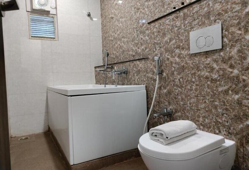 Люкс, Sambhabana Hotel & Suites