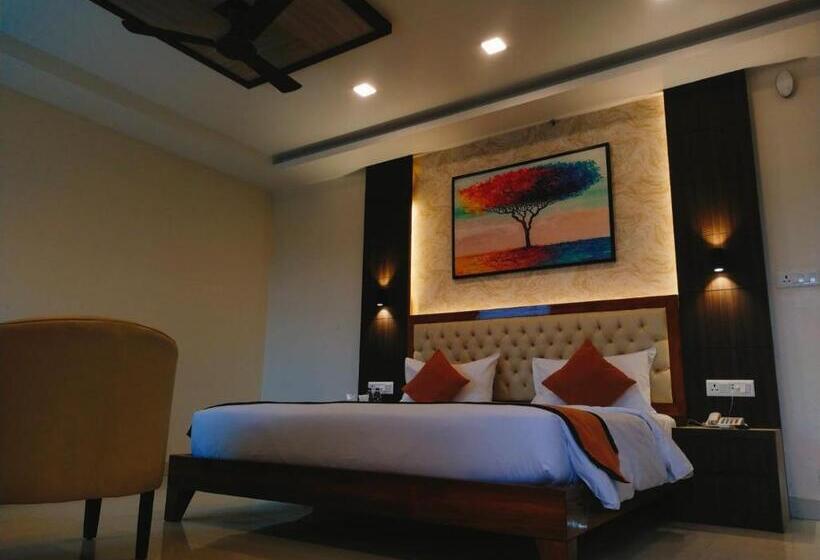 Номер Deluxe, Sambhabana Hotel & Suites