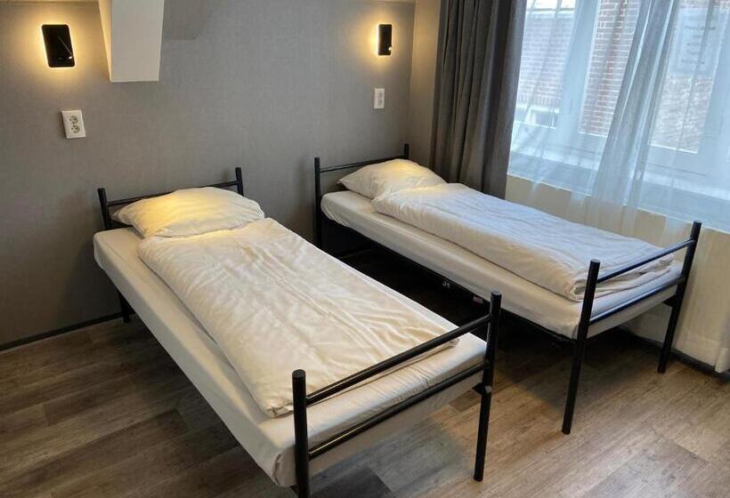 اتاق استاندارد, Xplore Hostel Amsterdam