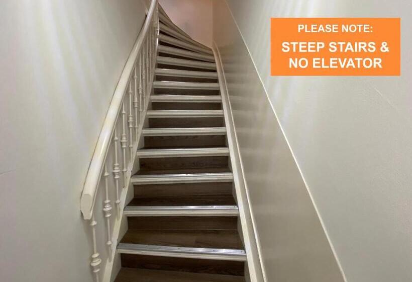 اتاق استاندارد سه نفره, Xplore Hostel Amsterdam