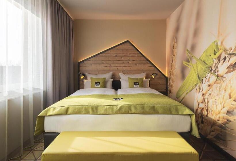 اتاق لوکس, Holiday Inn   The Niu, Mill Cologne Mülheim, An Ihg
