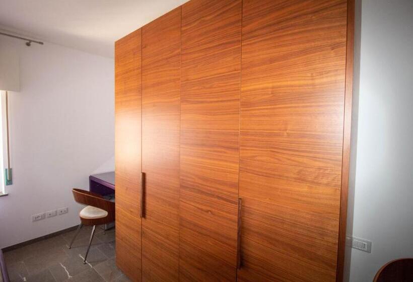 Номер Стандарт, Bed Adelaide