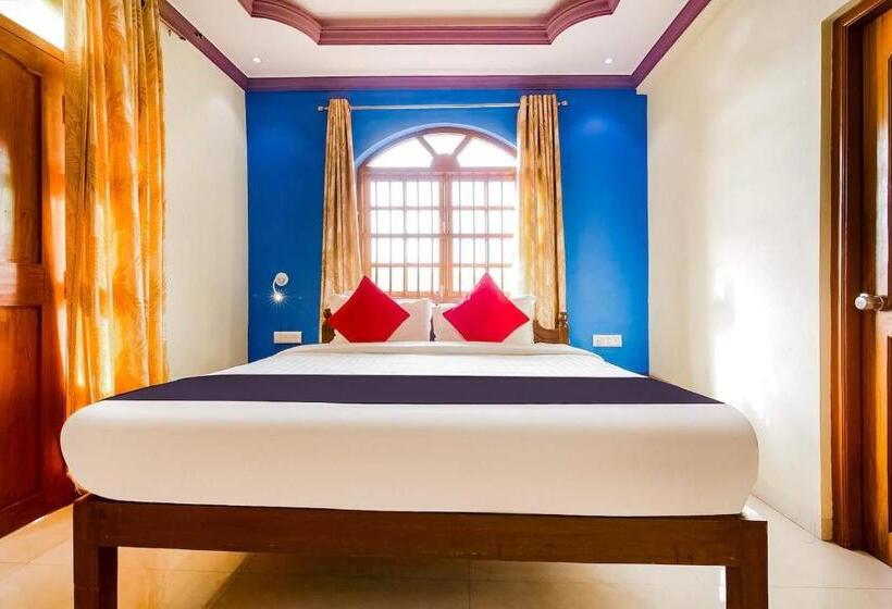 اتاق لوکس, Larios Beach Holidays