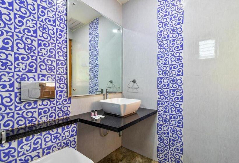 اتاق لوکس, Larios Beach Holidays