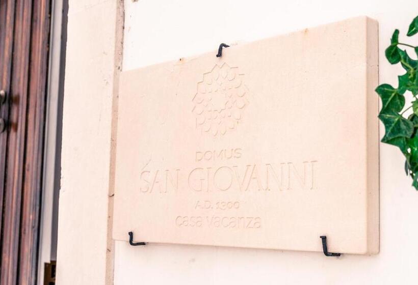 اتاق لوکس, Domus San Giovanni