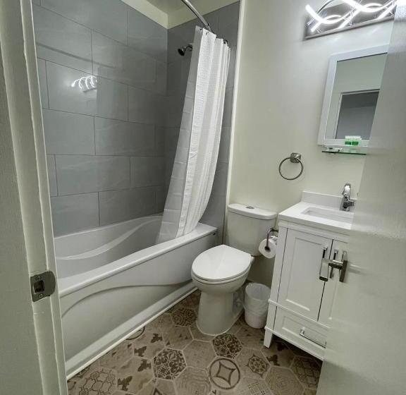 Люкс, Destination Inn
