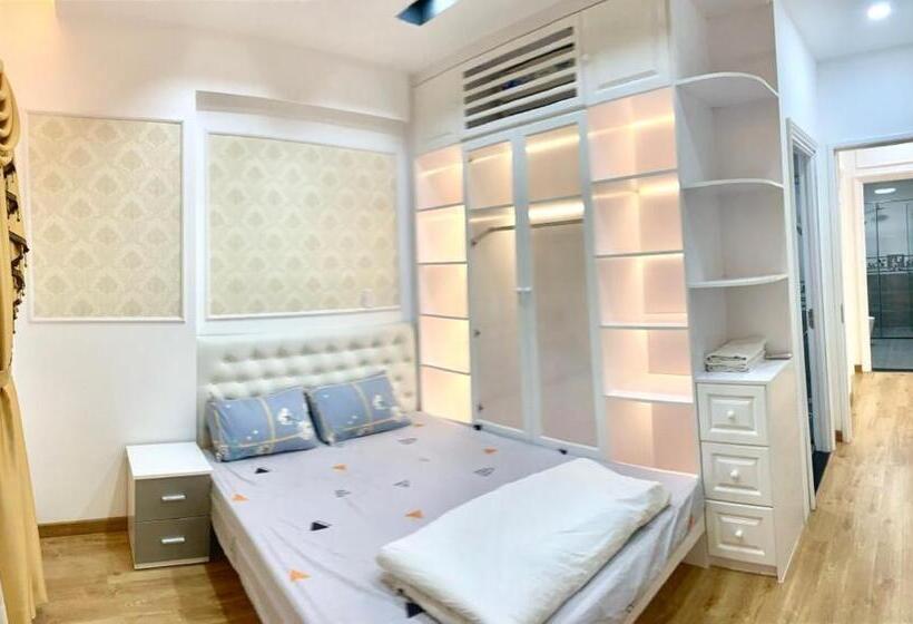 سوئیت 2 خوابه, Saigon South Residence  Vina We Stay