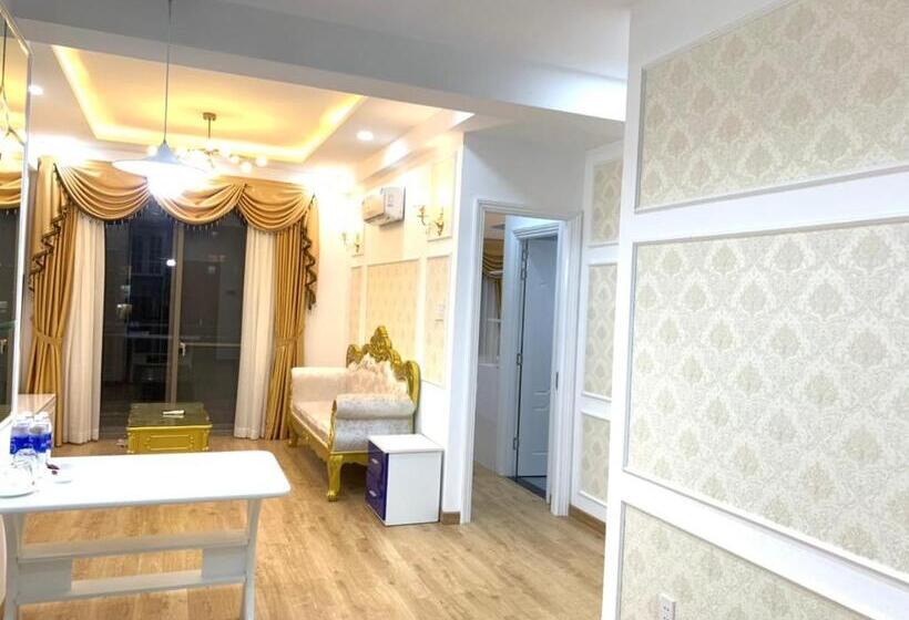 سوئیت 2 خوابه, Saigon South Residence  Vina We Stay