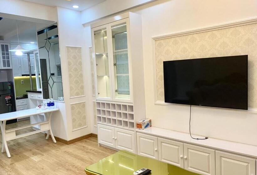 سوئیت 2 خوابه, Saigon South Residence  Vina We Stay