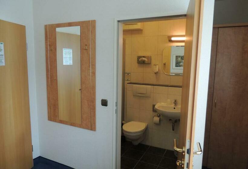 اتاق استاندارد یک نفره, Airport Business Hotel Köln