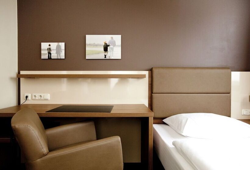 اتاق استاندارد یک نفره, Genohotel Forsbach