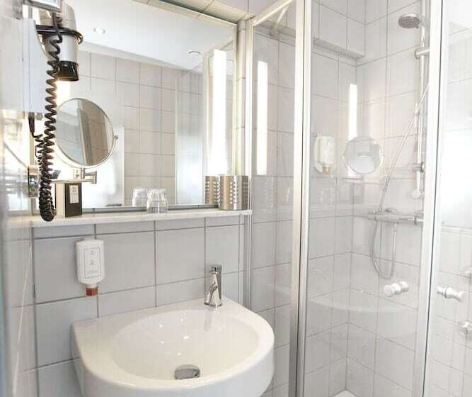 اتاق استاندارد, Genohotel Forsbach
