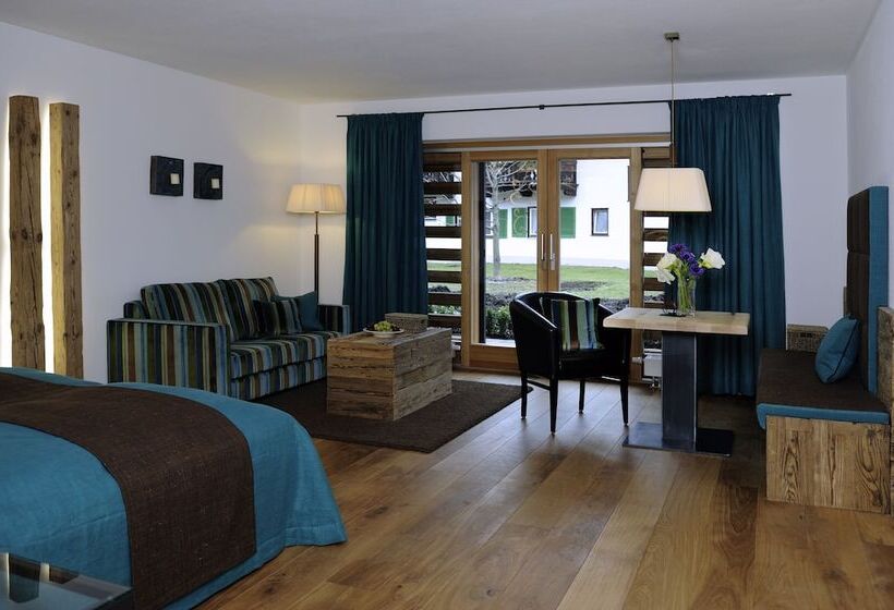 סוויטה קלאסית, Parkhotel Egerner Höfe