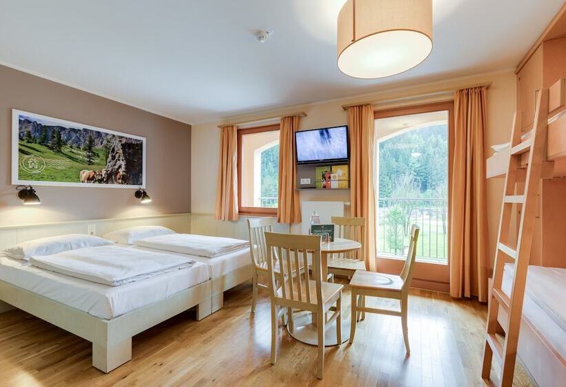 スタンダード4人部屋, Jufa Hotel Veitsch