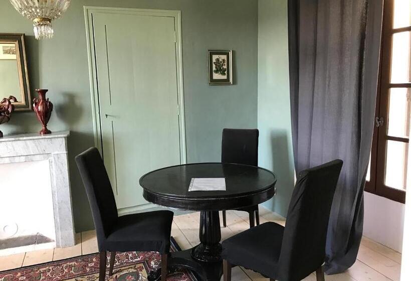 דירה בת חדר שינה 1 עם נוף, Hôtel Particulier Des Lumières