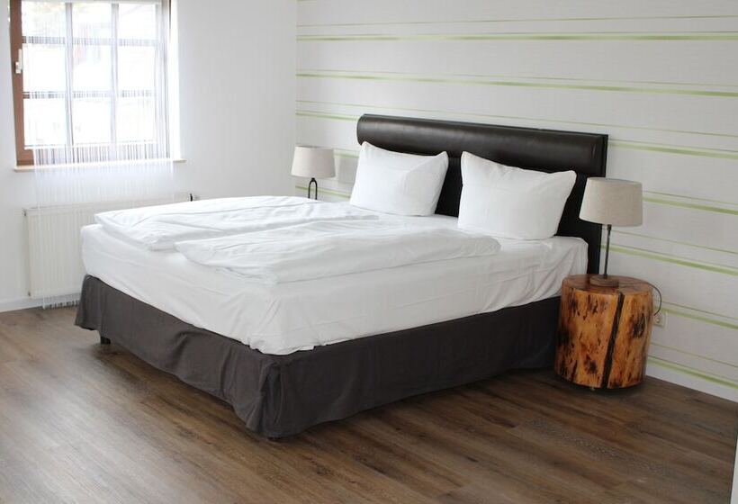 اتاق استاندارد یک نفره, Spreezeit Hotel Connect