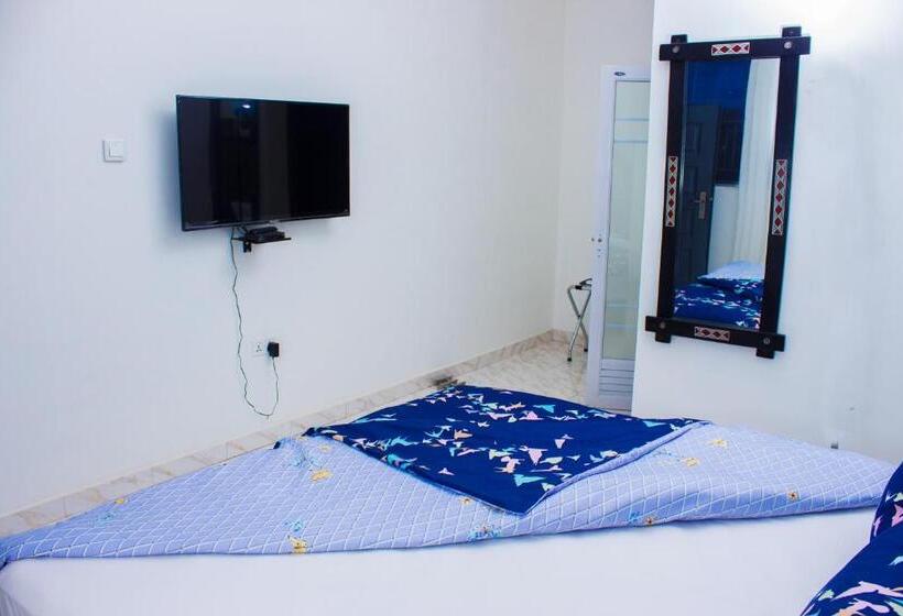Номер Deluxe, Van Der Salle   Flovan Plaza