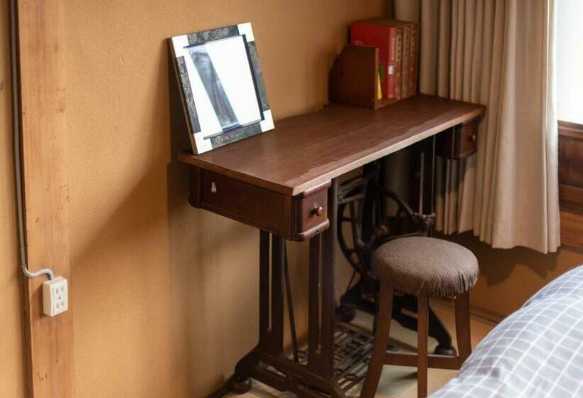 اتاق استاندارد یک نفره, Hostel 東風ノ家（kochi No Ya）