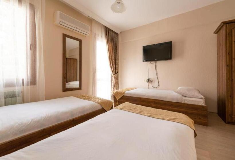 اتاق استاندارد سه نفره, Lİmon Otel FoÇa
