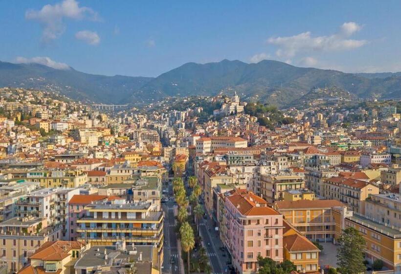 Escritório Estándar, Seven Suites Apartments   Myplacesanremo