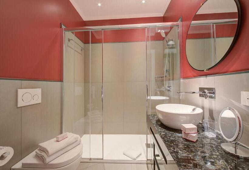 Apartamento 2 Dormitórios, Seven Suites Apartments   Myplacesanremo