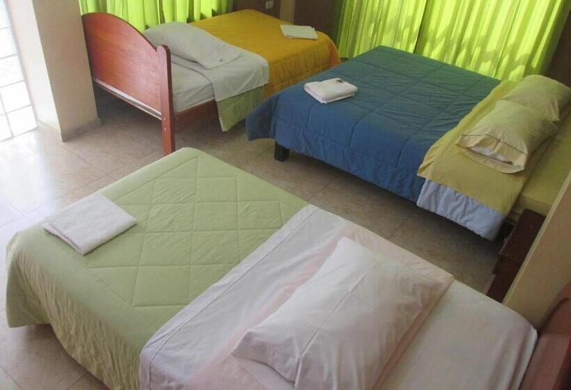 اتاق استاندارد چهار تخته, Villa Santa Ana
