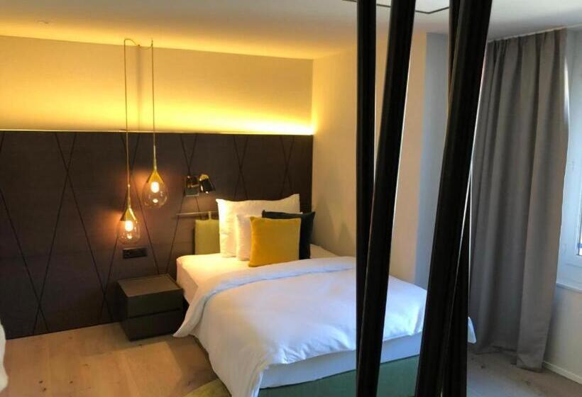 اتاق استاندارد, Boutique Hotel Sonne Seuzach