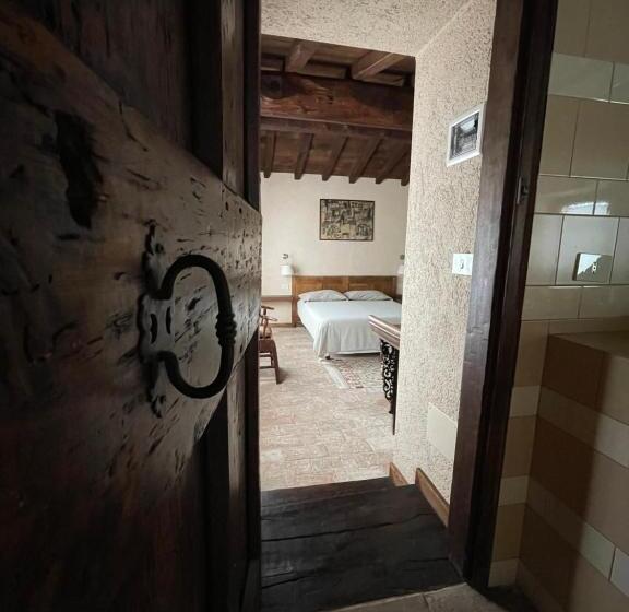 디럭스 룸, Agriturismo Casale Montebello