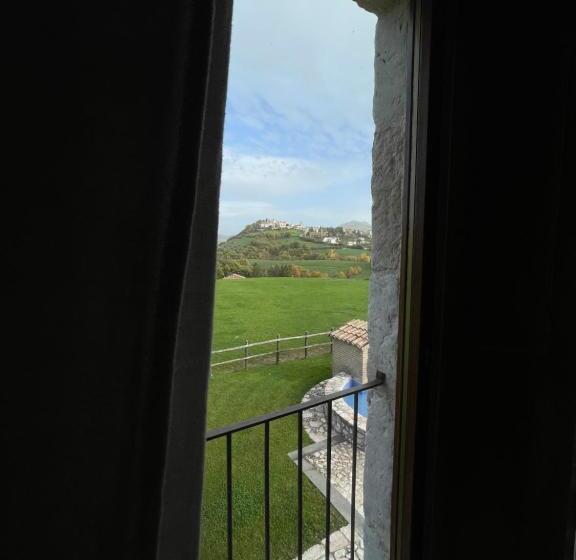 디럭스 룸, Agriturismo Casale Montebello