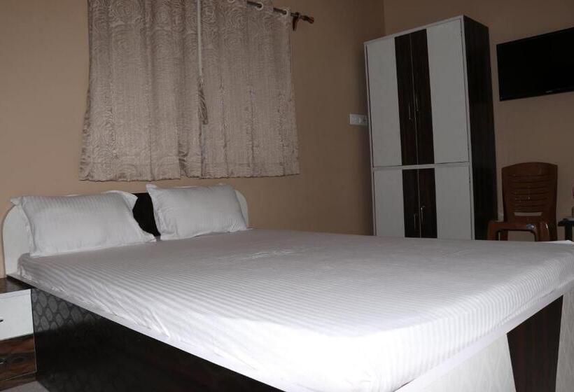 Номер Deluxe с Балконом, Somani Inn