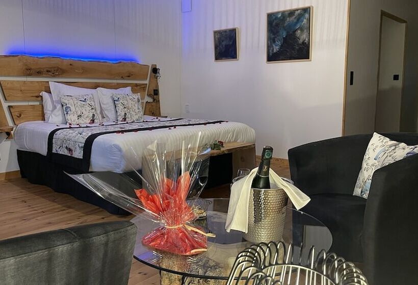 Люкс Повышенной Комфортности, Le Volcan Des Sens, Chambres D Hotes De Luxe Et Spa