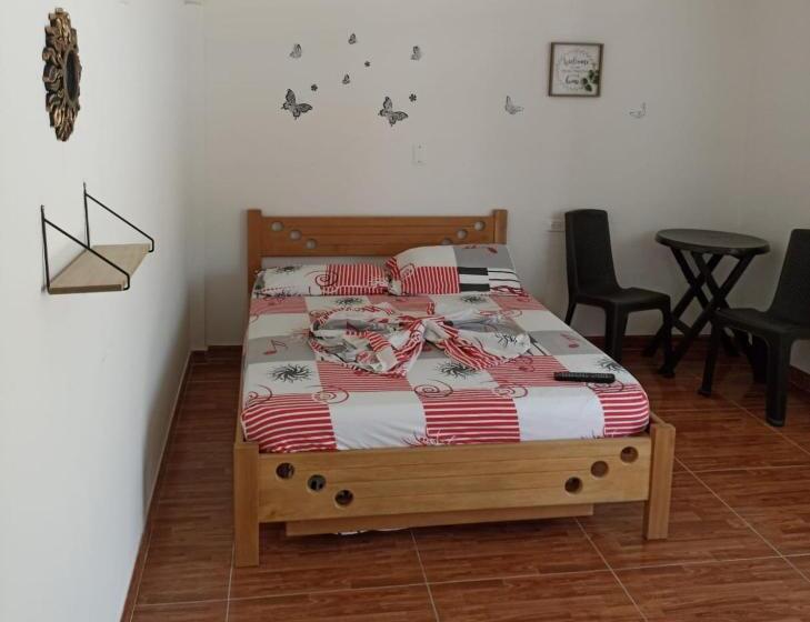 اتاق استاندارد سه نفره, Centro Vacacional Los Pijaos
