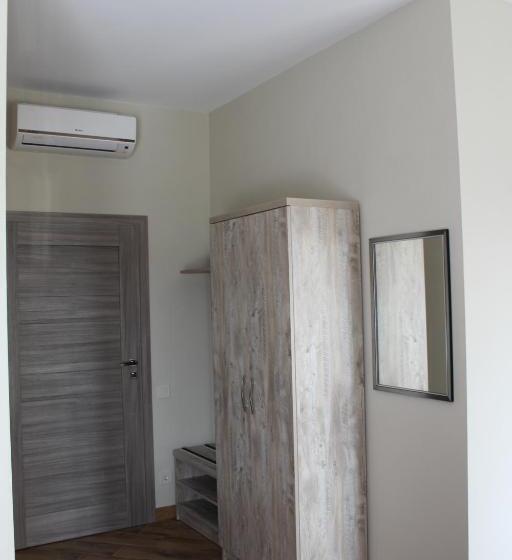 Номер Deluxe Кровать Кинг, ліжниця
