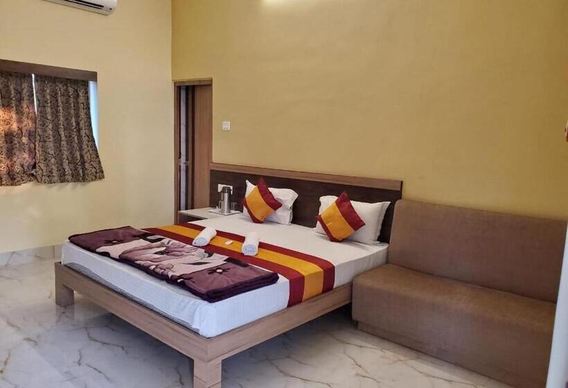Номер Стандарт Вид на Сад, Sundarban Tiger Roar Resort