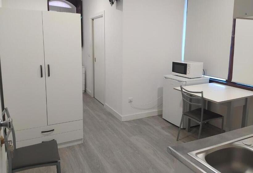 Студио Стандарт Вид на Сад, Mondalva   Guest House
