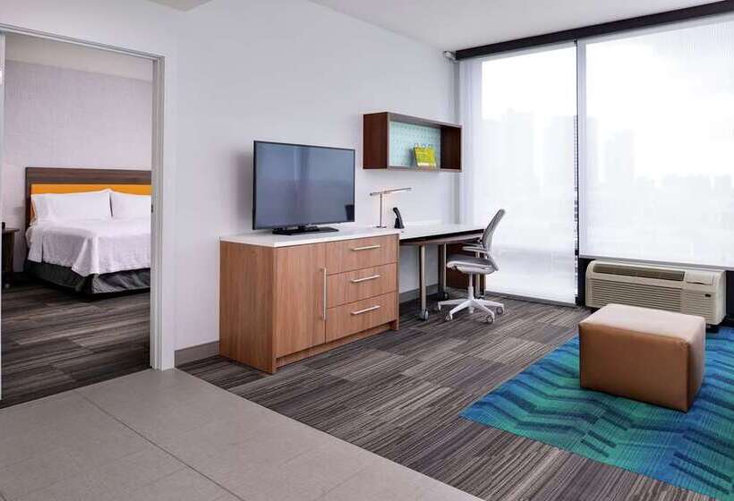 스탠다드 룸, Embassy Suites By Hilton Tampa Downtown Convention Center