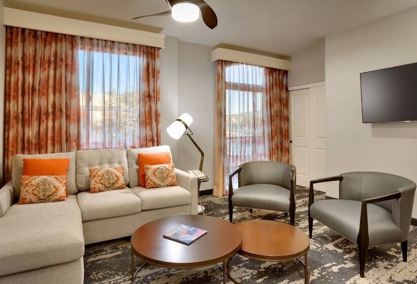 Люкс, Embassy Suites By Hilton Tucson Paloma Village