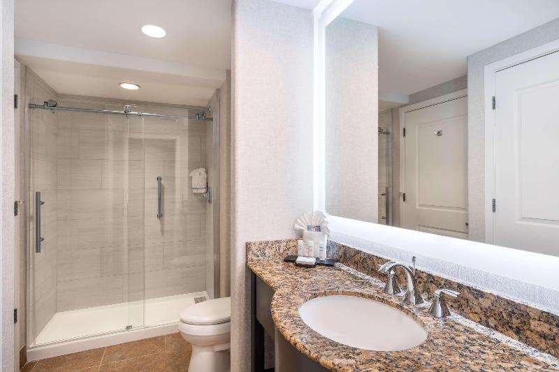 Люкс Вид на Горы, Embassy Suites By Hilton Tucson Paloma Village