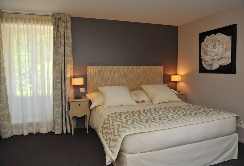 スーペリアールーム, Hostellerie Le Petit Manoir