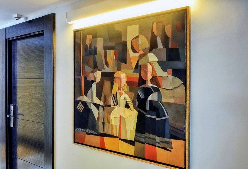 اتاق لوکس یک تخته, NH Collection Madrid Palacio De Tepa