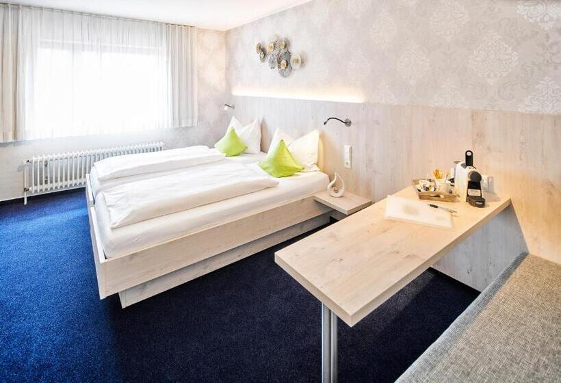 Номер Стандарт, Restaurant Kerzenstüble