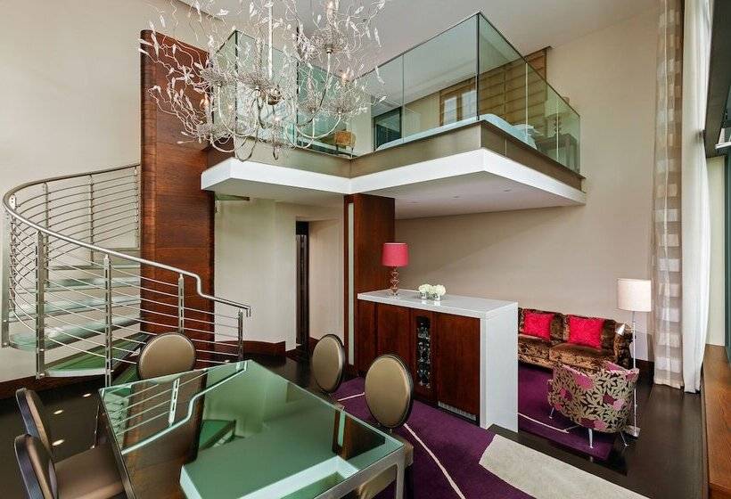 سوئیت پرزیدنت, Sheraton Athlone